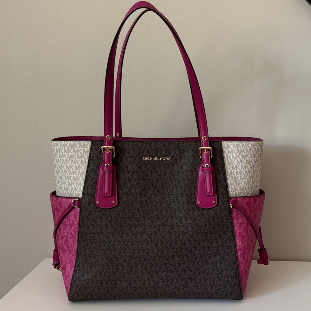 Michael Kors Charlotte Large Logo Top Zip Tote Bag